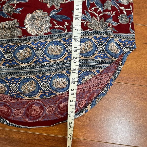 Lucky Brand Floral Damask Burgundy Wine V Neck 3/4 Sleeve Lightweight Blouse XS - Picture 9 of 10